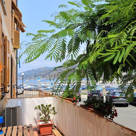 Adamaina - Sea View Apartment With Private Garage Sestri Levante Zewnętrze zdjęcie